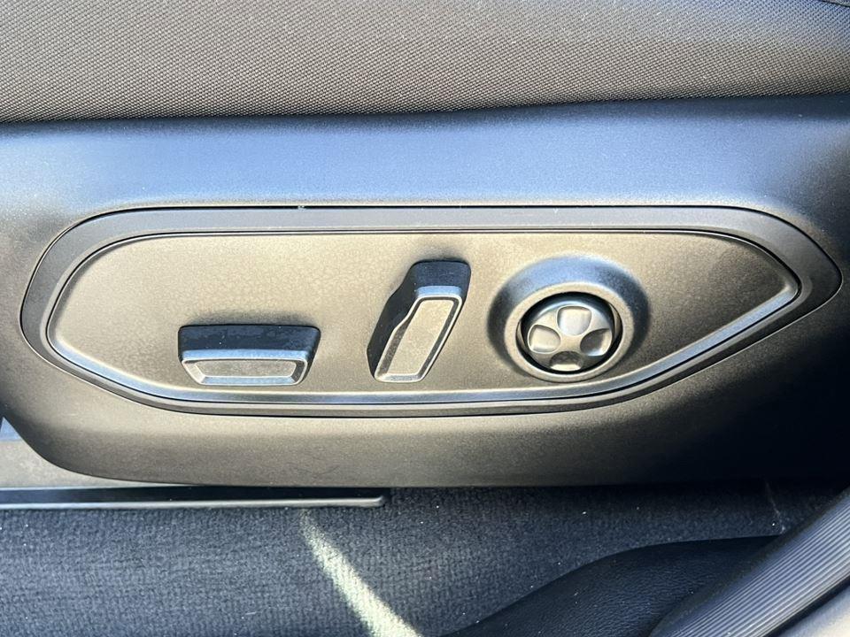 new 2026 Jeep Grand Cherokee car, priced at $42,132