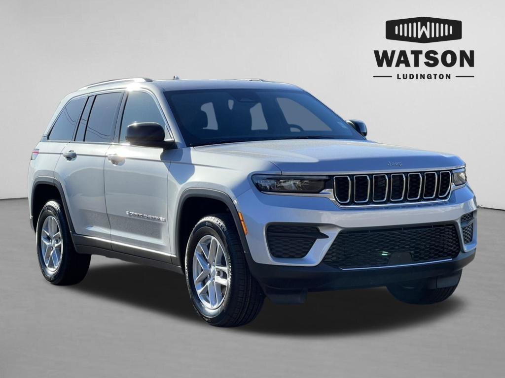 new 2026 Jeep Grand Cherokee car, priced at $42,132
