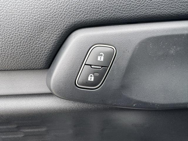 new 2025 Ford Ranger car, priced at $43,010