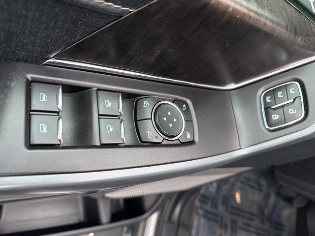 used 2021 Ford F-150 car, priced at $37,002