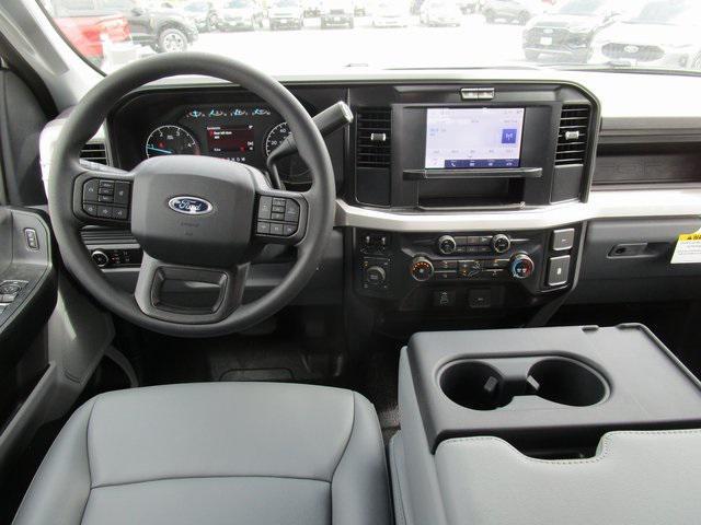 new 2025 Ford F-250 car, priced at $61,803