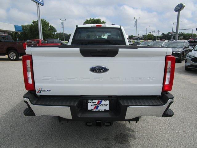new 2025 Ford F-250 car, priced at $61,803