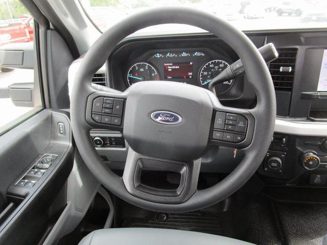 new 2025 Ford F-250 car, priced at $61,803