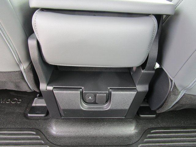 new 2025 Ford F-250 car, priced at $58,803