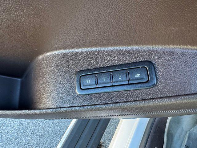 used 2019 GMC Yukon XL car, priced at $32,385