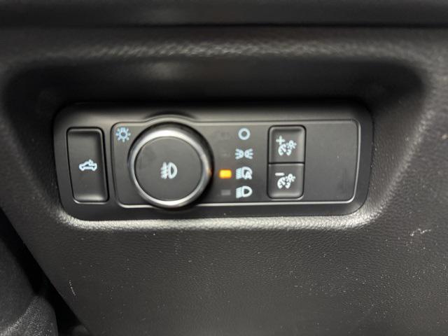 new 2025 Ford Ranger car, priced at $47,590