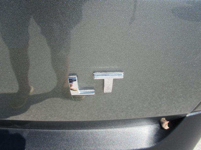 used 2023 Chevrolet Traverse car, priced at $25,756