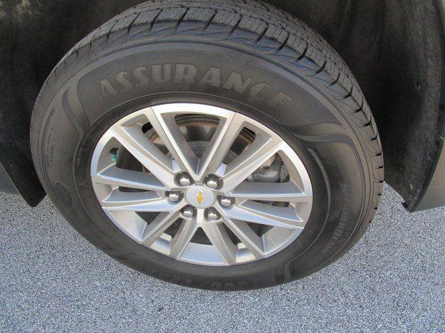 used 2023 Chevrolet Traverse car, priced at $25,756