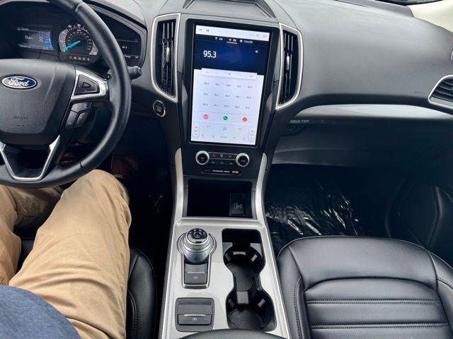 used 2024 Ford Edge car, priced at $26,493