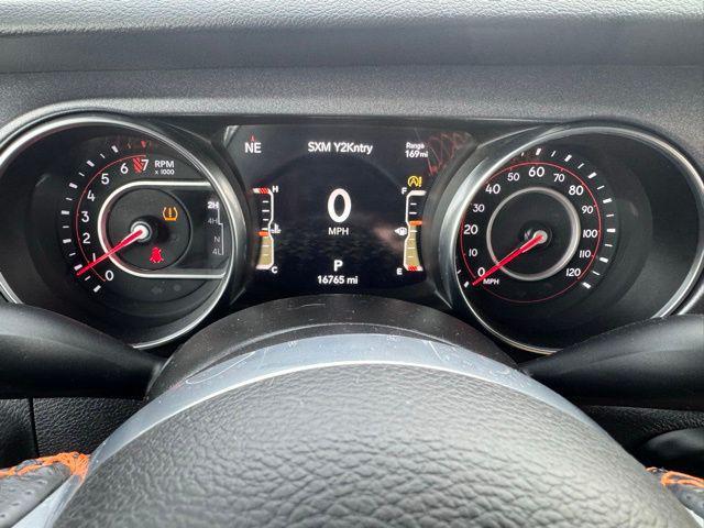 used 2021 Jeep Gladiator car, priced at $35,594