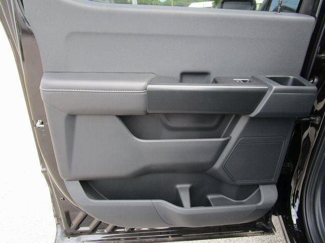 new 2025 Ford F-150 car, priced at $44,695