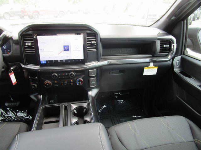 new 2025 Ford F-150 car, priced at $44,695