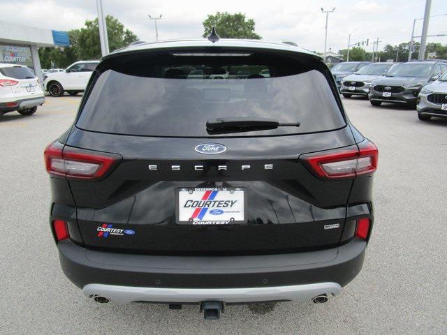 new 2024 Ford Escape PHEV car, priced at $38,615