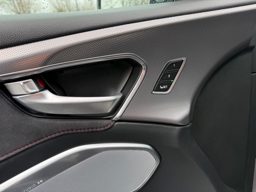 used 2022 Acura RDX car, priced at $29,592