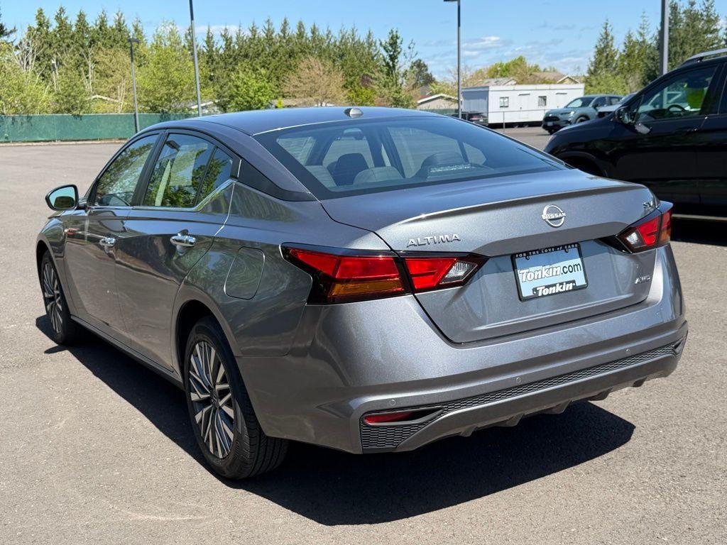 used 2023 Nissan Altima car, priced at $20,902