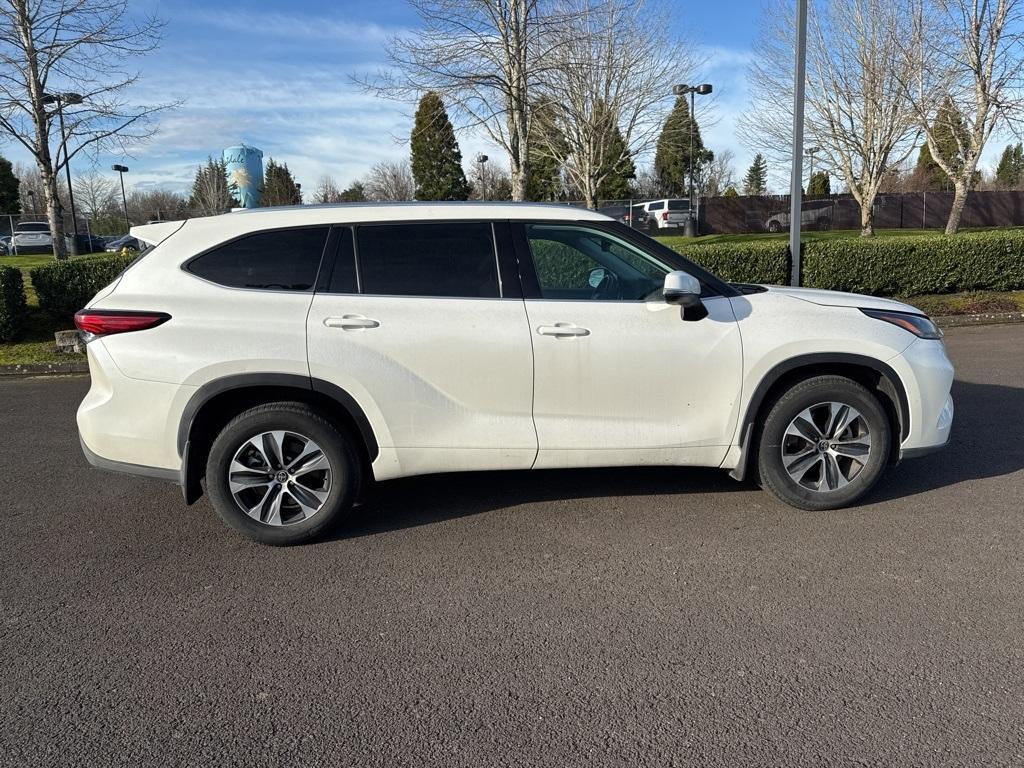 used 2021 Toyota Highlander car, priced at $30,703