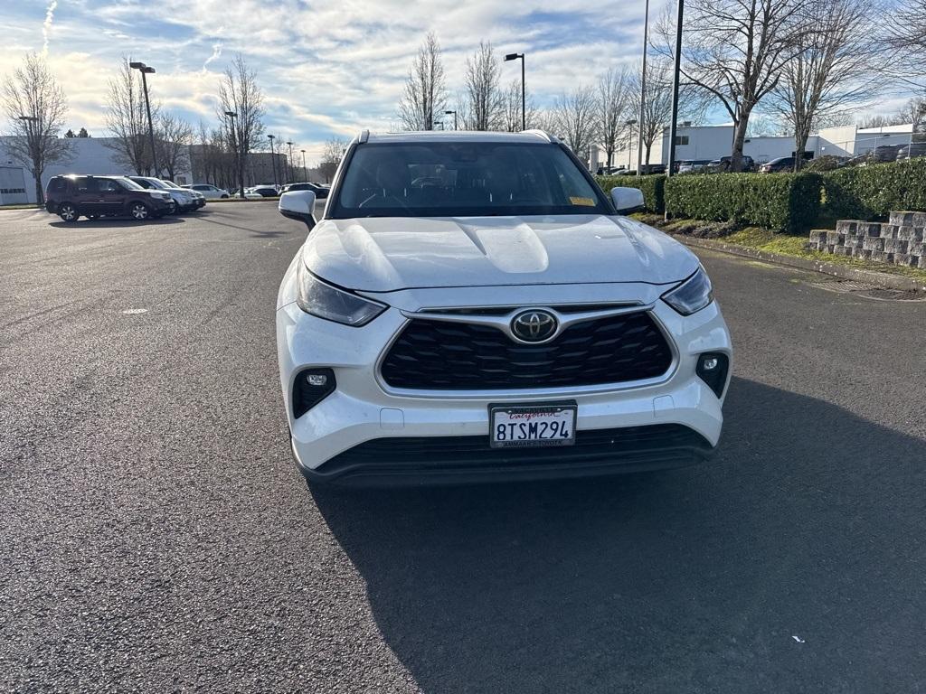 used 2021 Toyota Highlander car, priced at $30,703