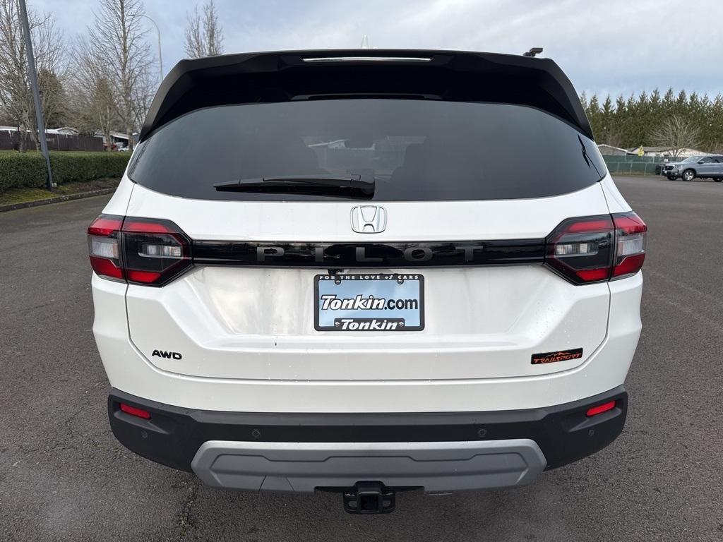 new 2025 Honda Pilot car