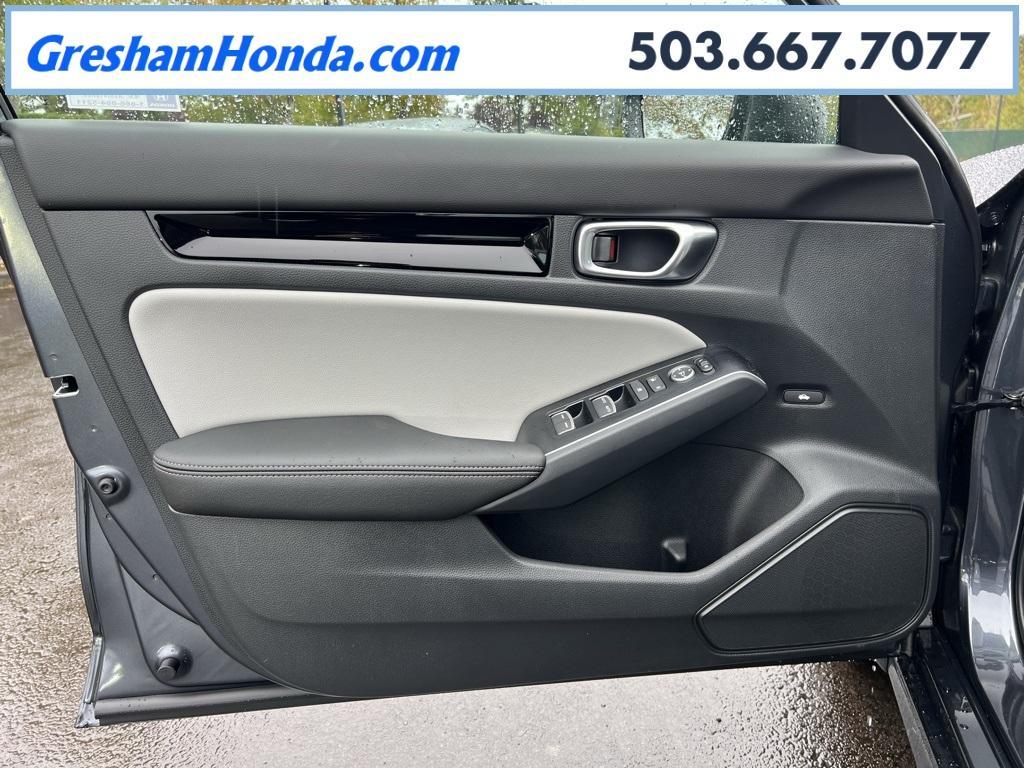 new 2026 Honda Civic Hybrid car