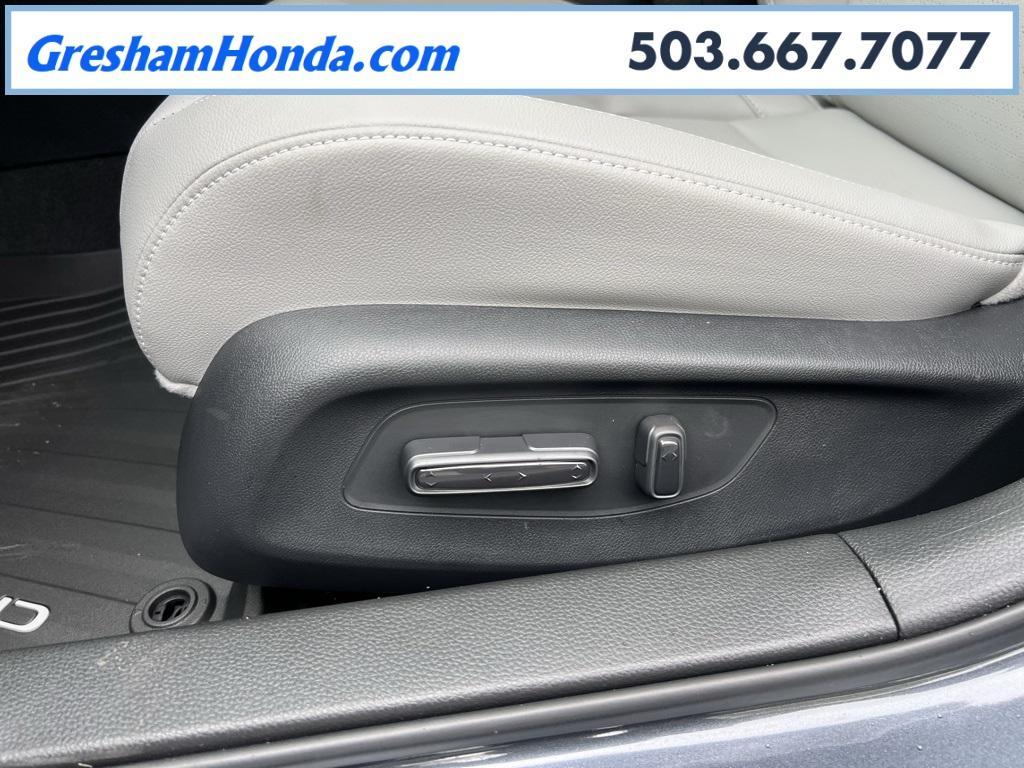 new 2026 Honda Civic Hybrid car