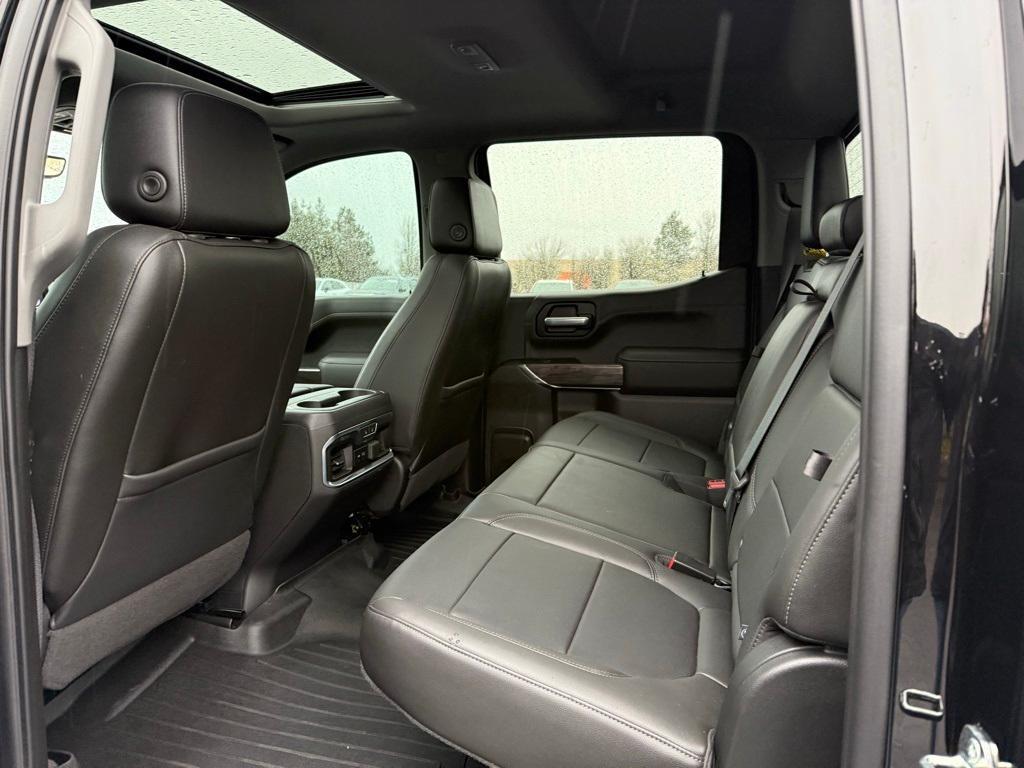 used 2020 Chevrolet Silverado 1500 car, priced at $40,904