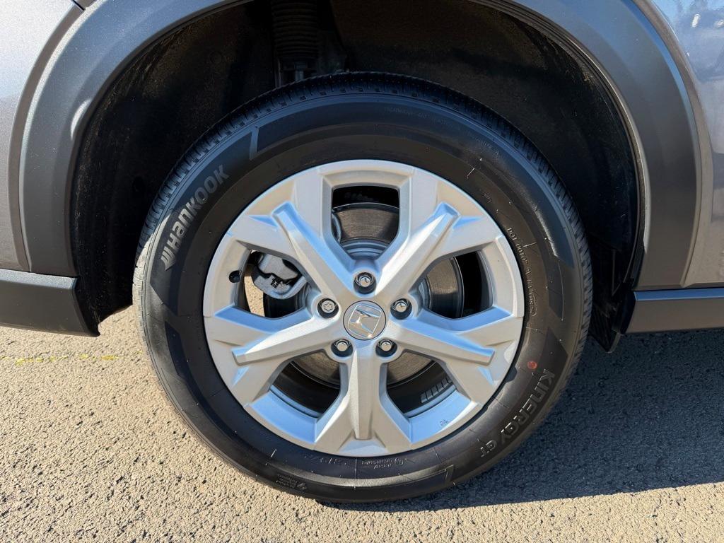 used 2025 Honda HR-V car, priced at $26,262