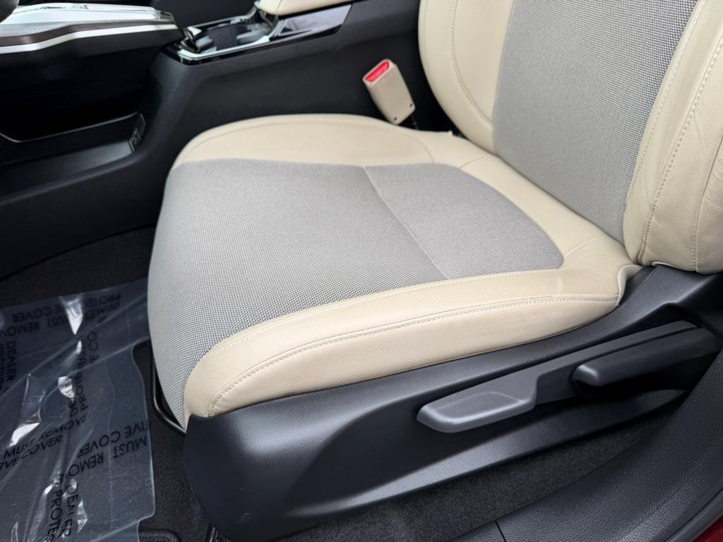 used 2018 Honda Clarity Plug-In Hybrid car, priced at $18,981