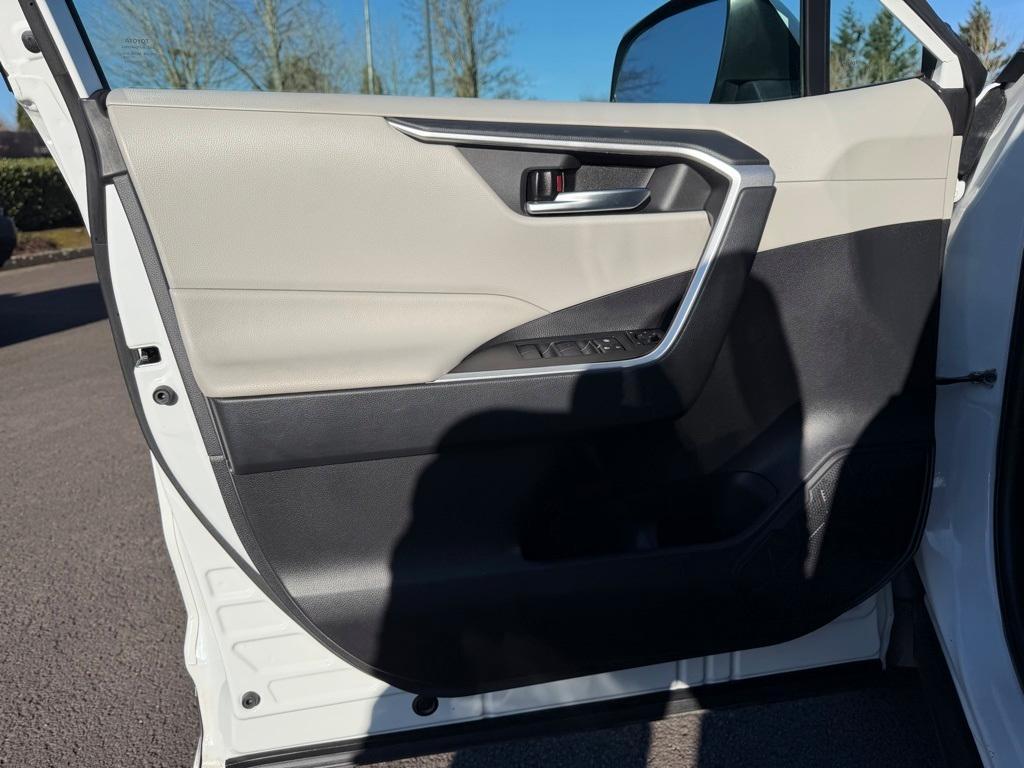 used 2021 Toyota RAV4 car, priced at $27,572