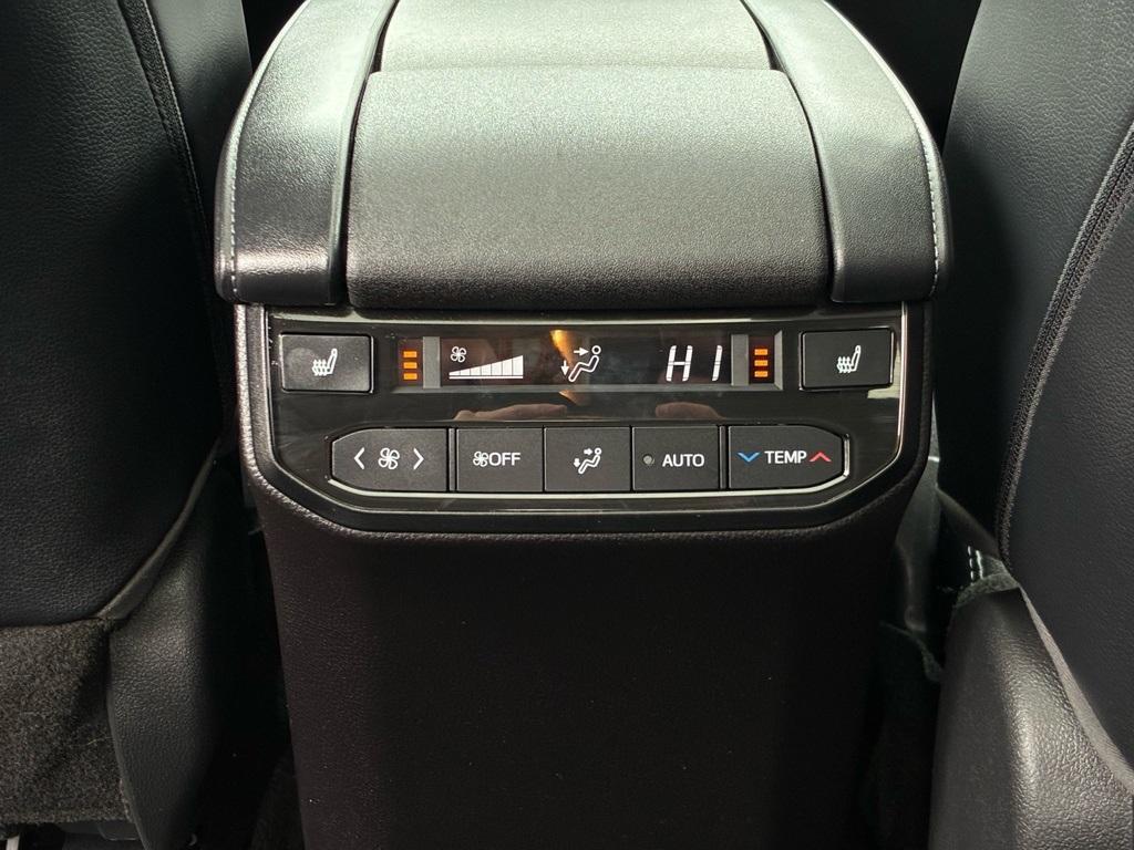 used 2020 Toyota Highlander car, priced at $38,683