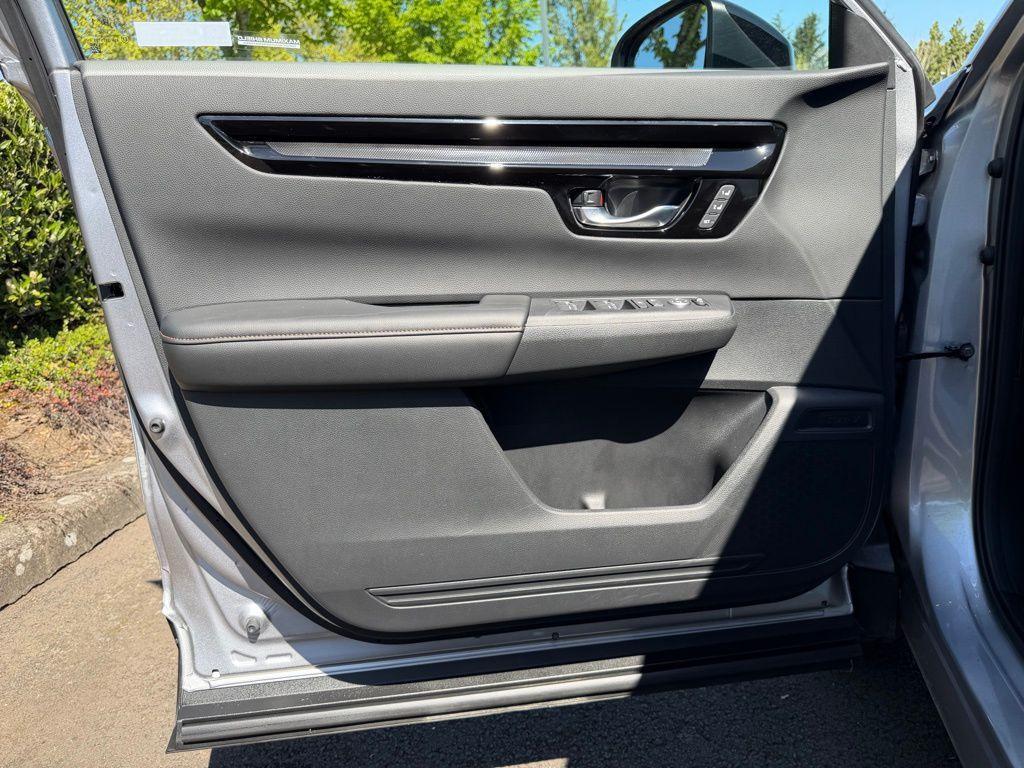used 2026 Honda CR-V Hybrid car, priced at $42,524