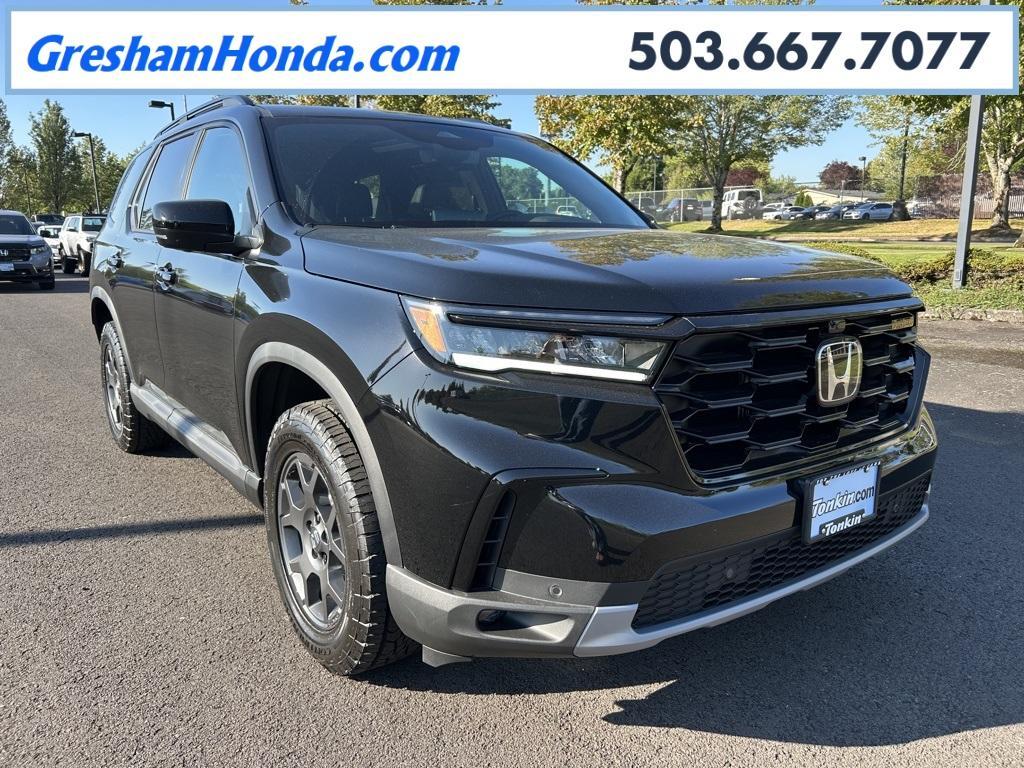 new 2025 Honda Pilot car