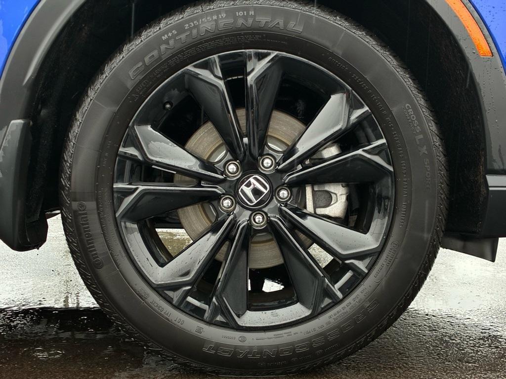 used 2025 Honda CR-V Hybrid car, priced at $40,704