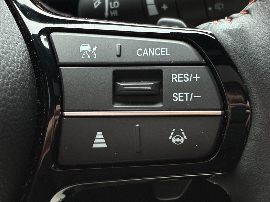 used 2025 Honda CR-V Hybrid car, priced at $40,704