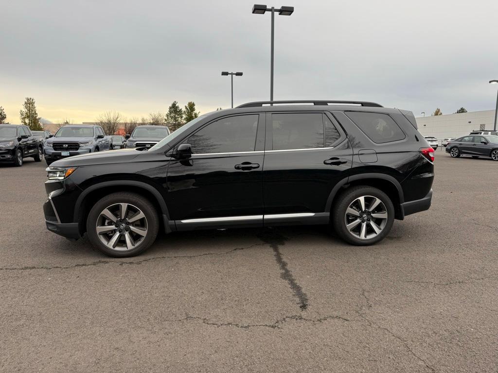 used 2024 Honda Pilot car, priced at $43,534