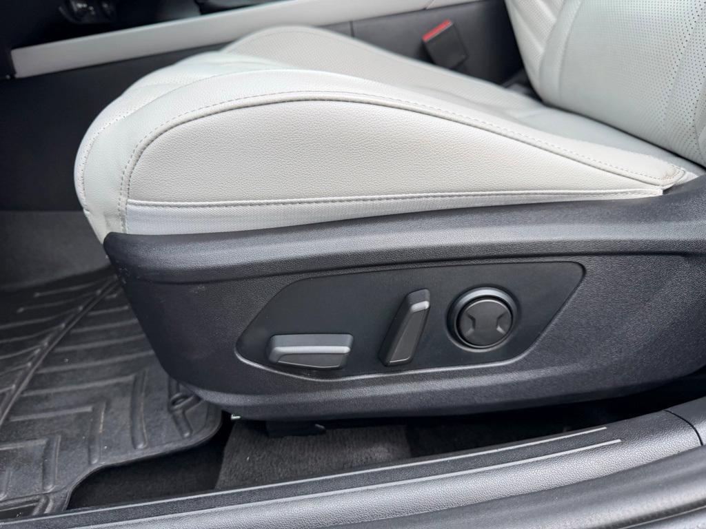 used 2021 Hyundai Elantra car, priced at $18,481