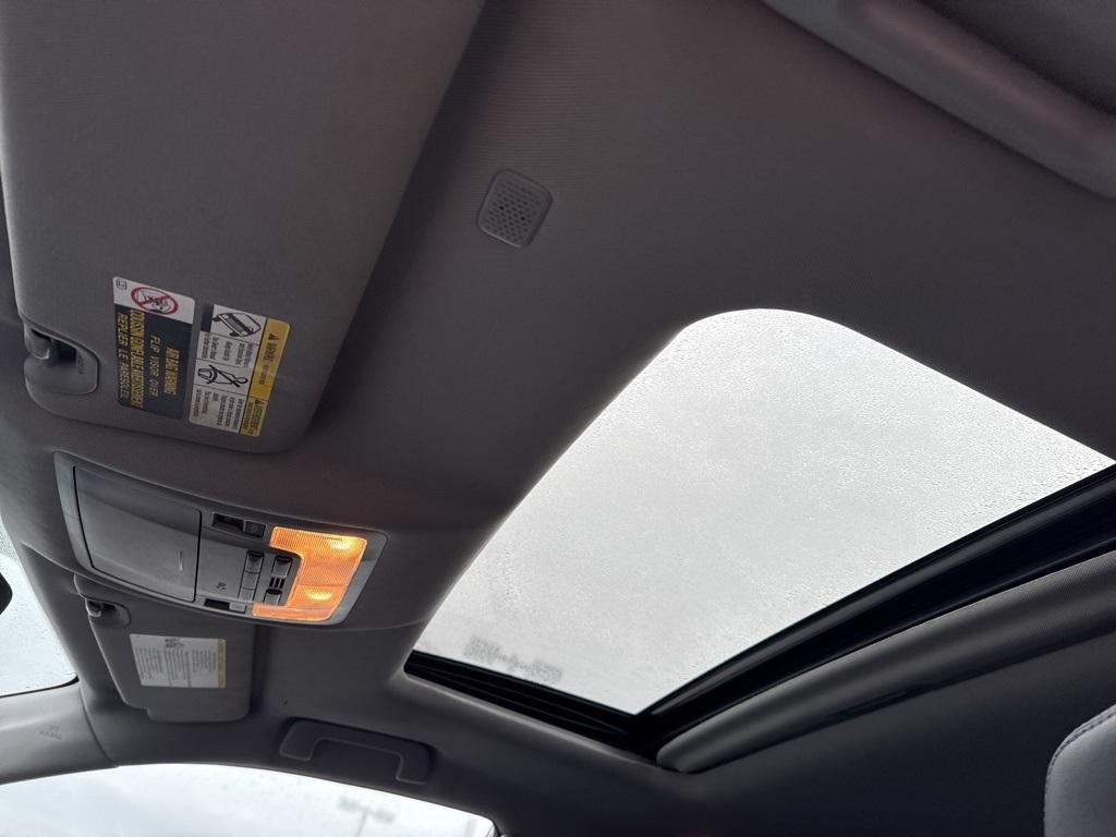 used 2018 Toyota Highlander car, priced at $22,922