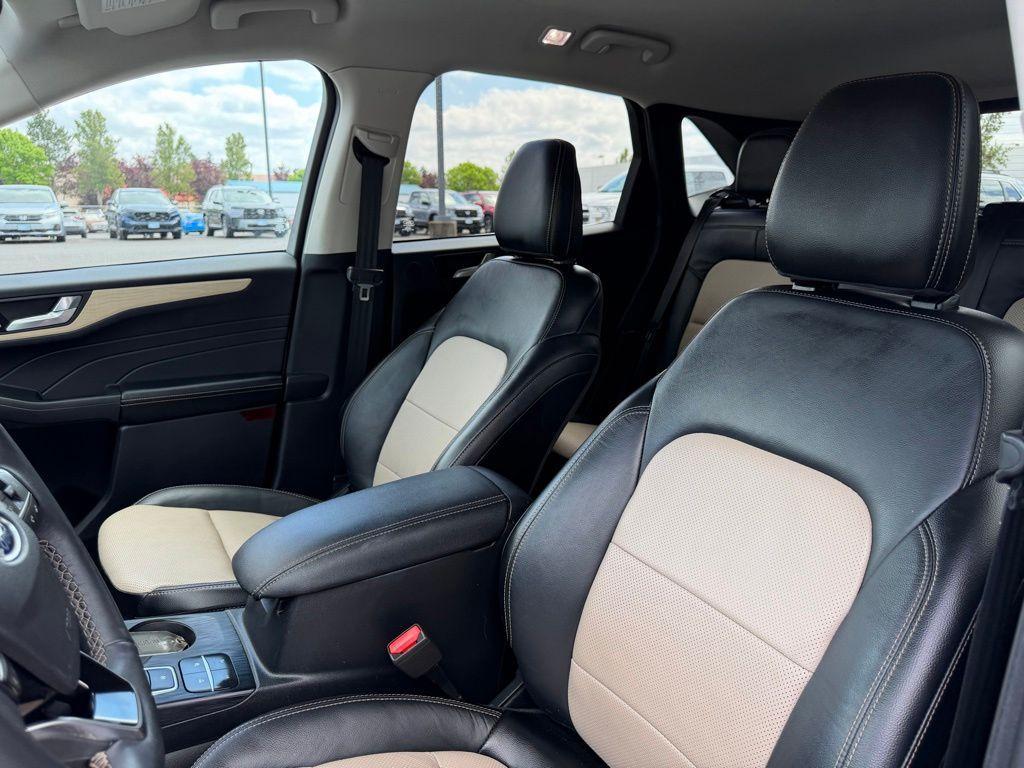used 2022 Ford Escape PHEV car, priced at $26,562