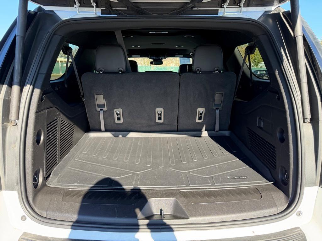 used 2023 Chevrolet Suburban car, priced at $44,544