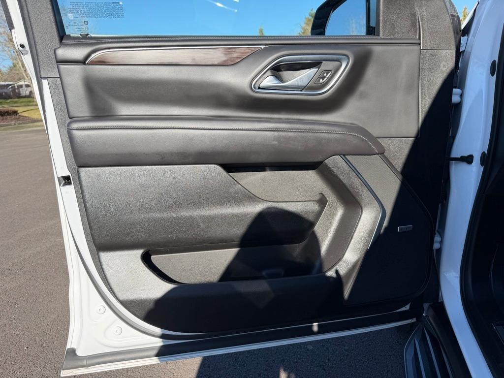 used 2023 Chevrolet Suburban car, priced at $44,544