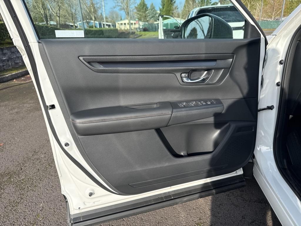 new 2026 Honda CR-V Hybrid car