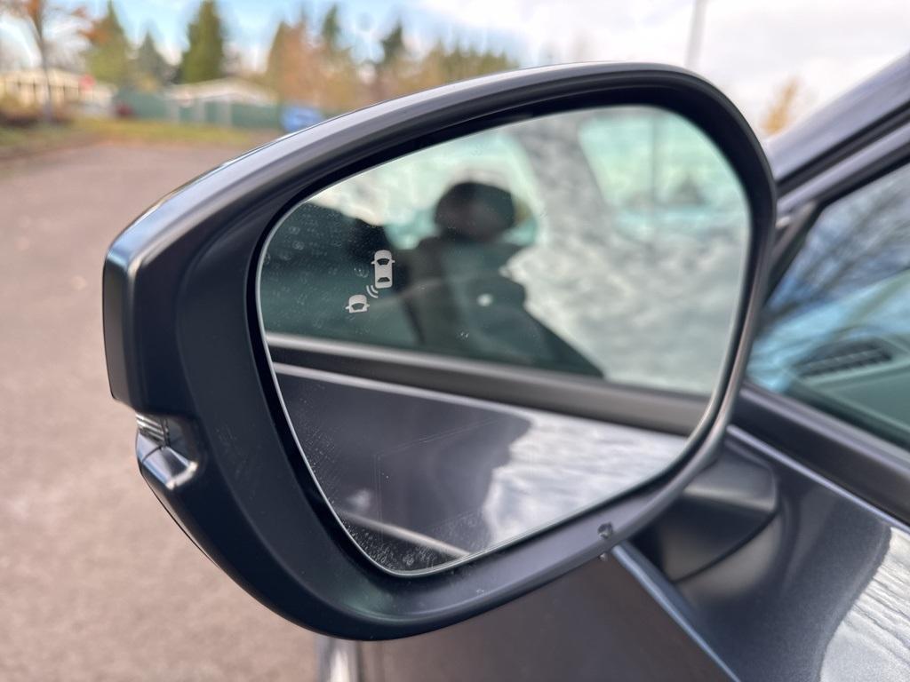 new 2026 Honda Civic Hybrid car