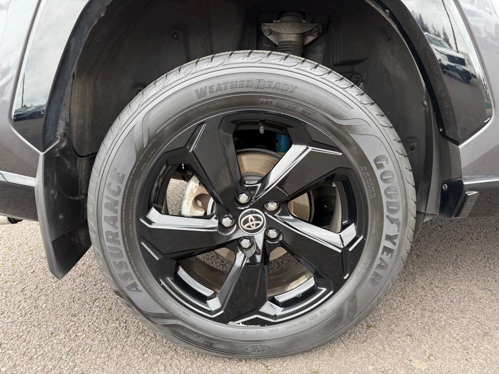 used 2020 Toyota RAV4 Hybrid car, priced at $28,582