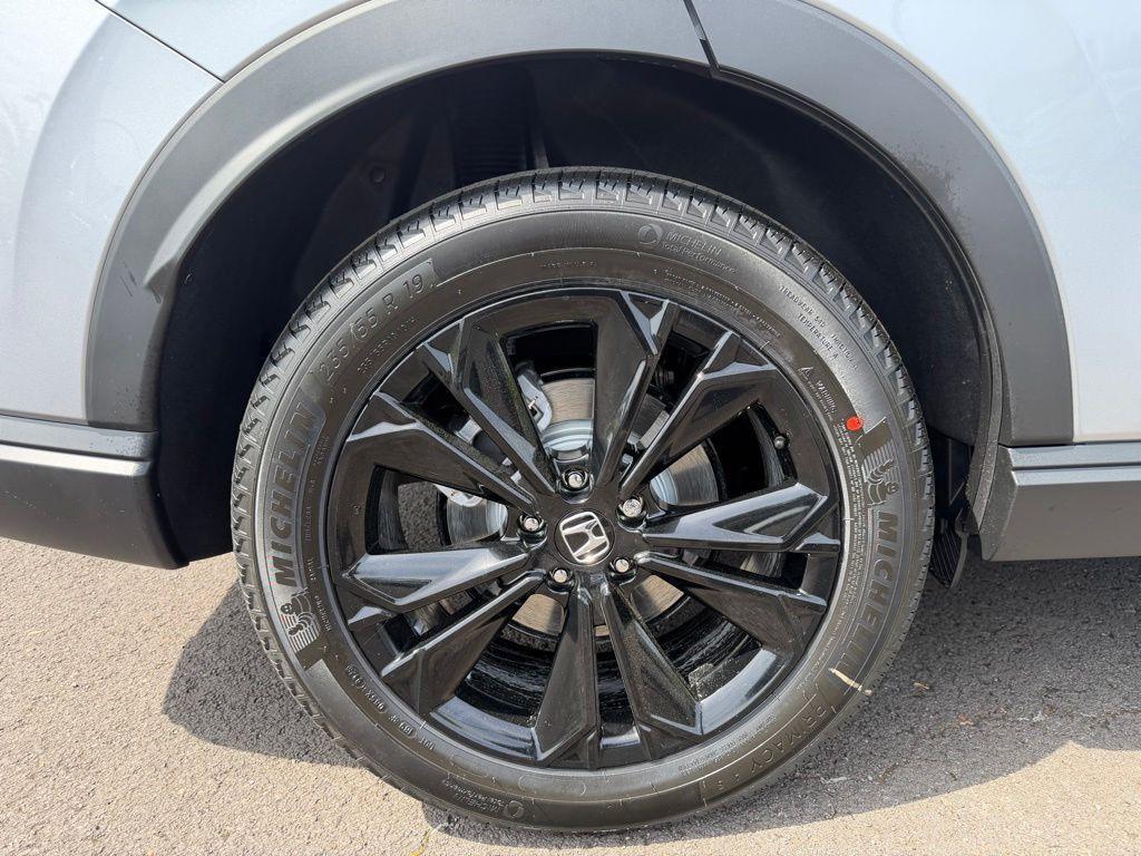 new 2026 Honda CR-V Hybrid car