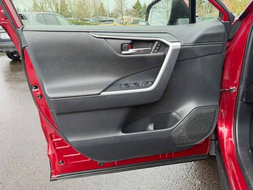 used 2019 Toyota RAV4 Hybrid car, priced at $23,232