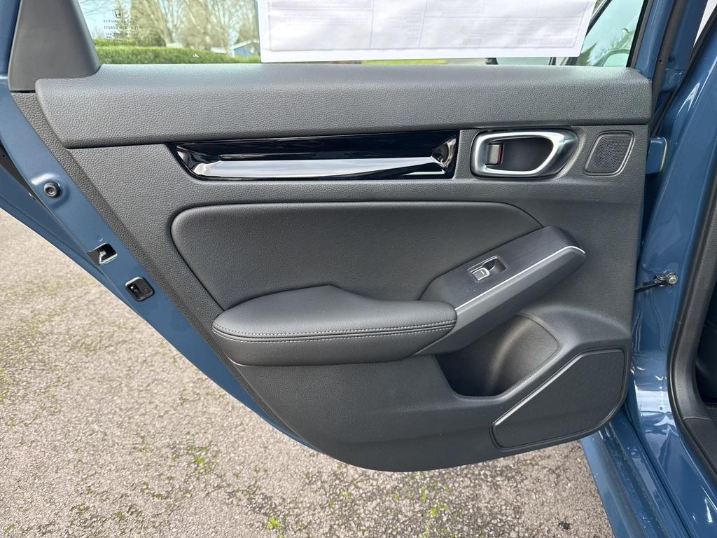 new 2026 Honda Civic Hybrid car