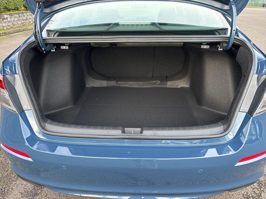 new 2026 Honda Civic Hybrid car