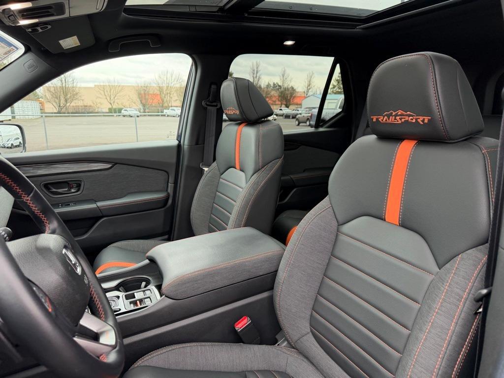 used 2026 Honda Passport car, priced at $47,274