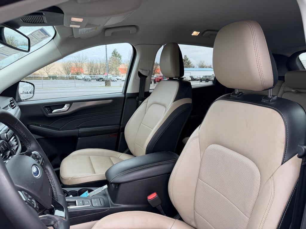 used 2022 Ford Escape car, priced at $22,022