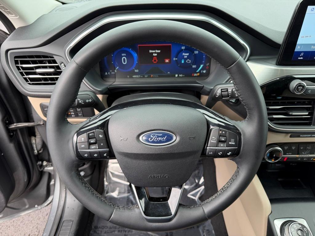 used 2022 Ford Escape car, priced at $22,022