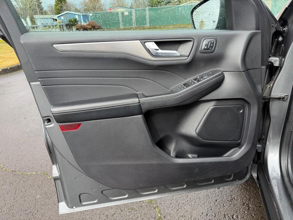 used 2022 Ford Escape car, priced at $22,022